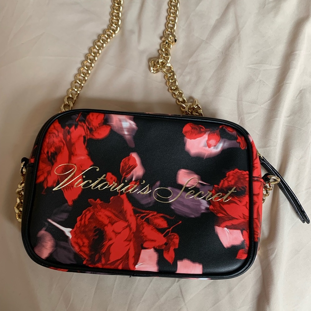 VS rose purse